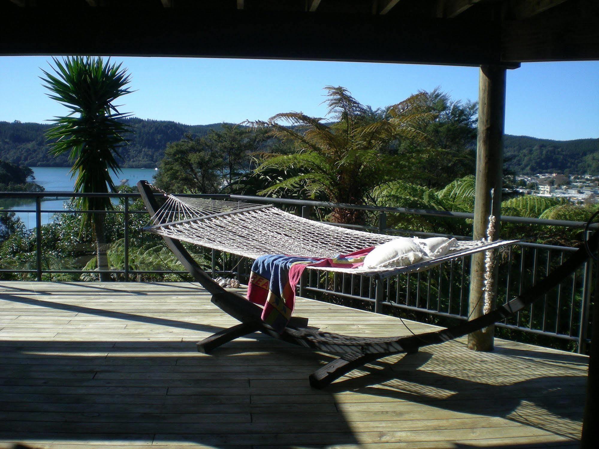Whangamata Vistas B&B Exterior photo